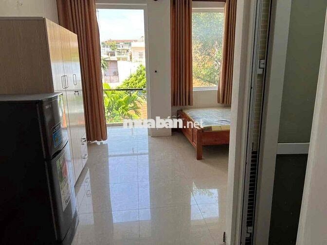 PHÒNG TRỌ CÓ BAN CÔNG - FULL NỘI THẤT