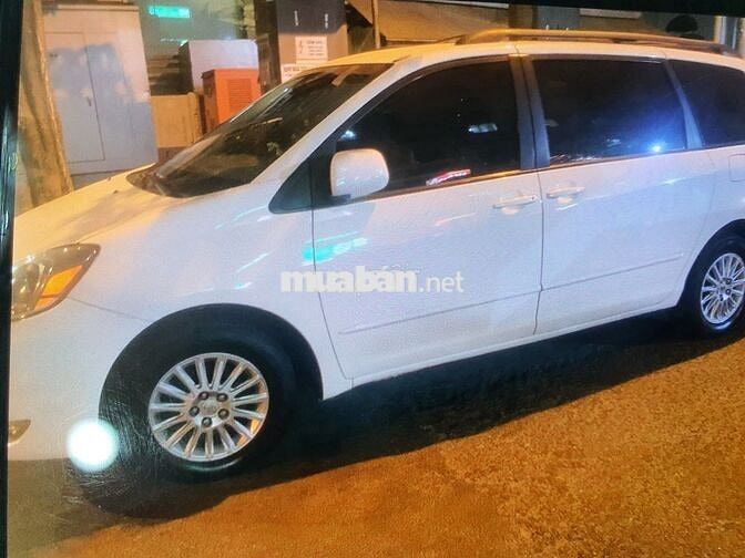 Toyota Sienna 2003 8 chỗ Trắng