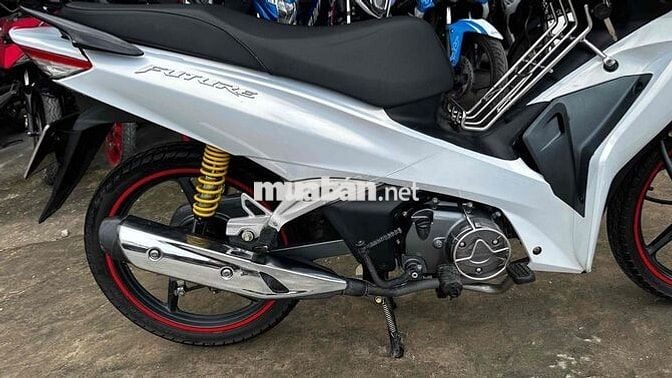 Future fi 2022 trắng đen ( hỗ trợ góp )