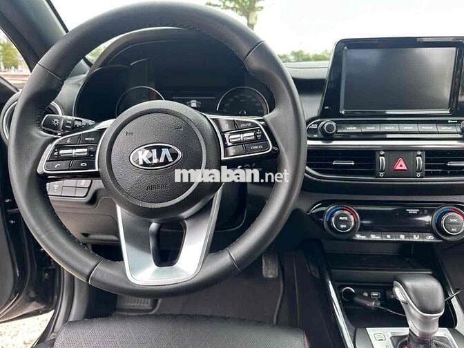 Kia Cerato 2020 2.0 AT Premium  - 74000 km