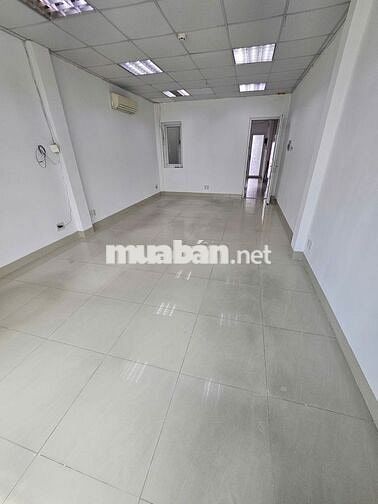 MẶT BẰNG 30M2 GIÁP Q1 GẦN HỒ CON RÙA