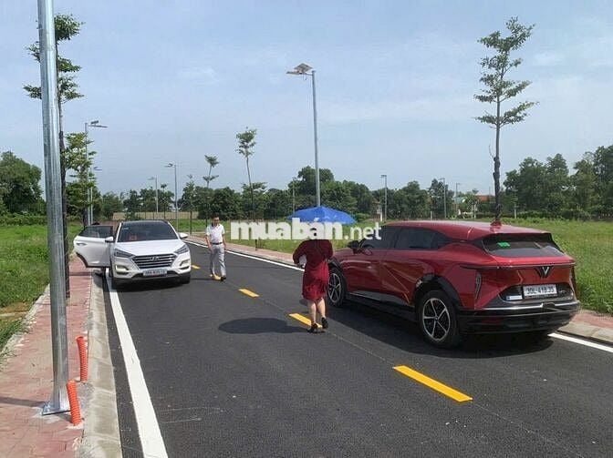 Bán lô đất Phú Cát, Hòa Lạc 100m² full thổ cư cách QL21A 150m đã có sổ