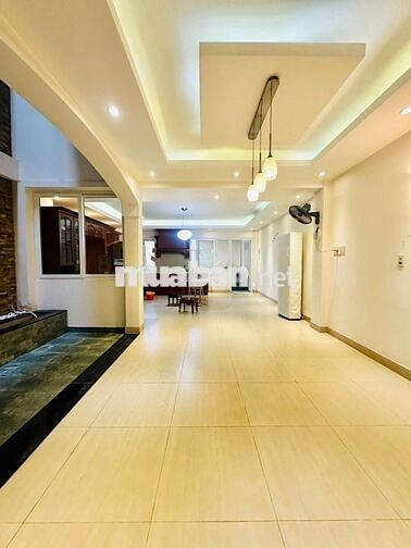 Cho thuê nhà mặt tiền số 1A Lam Sơn, Phường 5, Quận Phú Nhuận