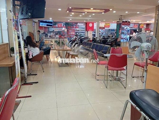 Bán nhà mặt tiền đường Hùng Vương P9 Q.5 Ngang 12m dài 20m