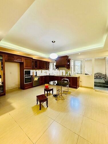 Cho thuê nhà mặt tiền số 1A Lam Sơn, Phường 5, Quận Phú Nhuận