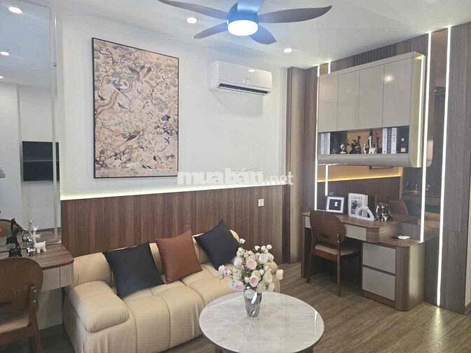 bán căn studio toà S303 Vinhomes Smart City đang cho thuê 8tr/1 tháng