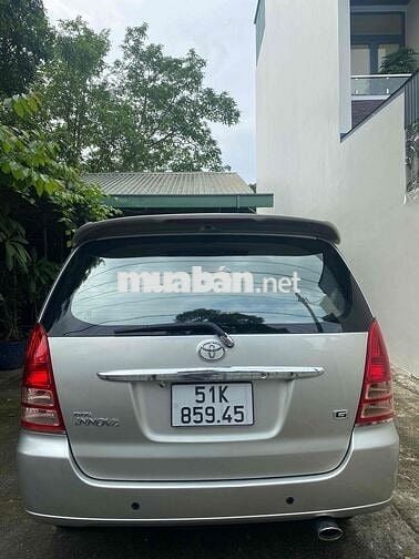 Toyota Innova 2008 G - 130 km