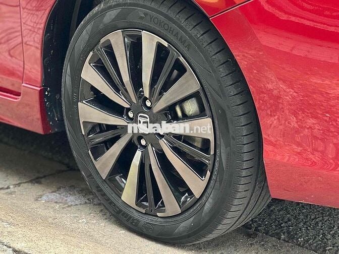 Honda City 2023 RS 1.5 AT - 33000 km