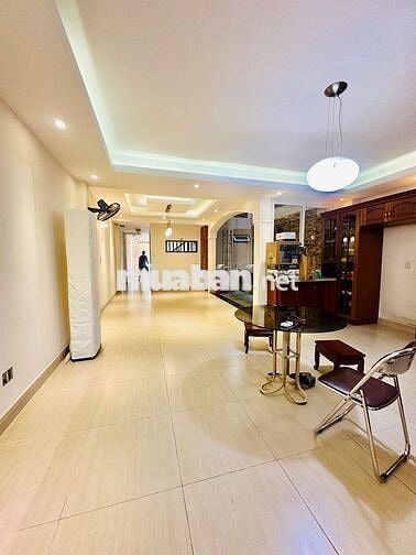 Cho thuê nhà mặt tiền số 1A Lam Sơn, Phường 5, Quận Phú Nhuận