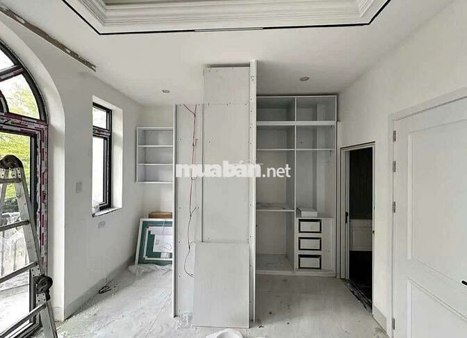 NHÀ 2 LẦU CAO CẤP - KHU TĐC NHI ĐỒNG - GẦN ĐẠI HỌC FPT