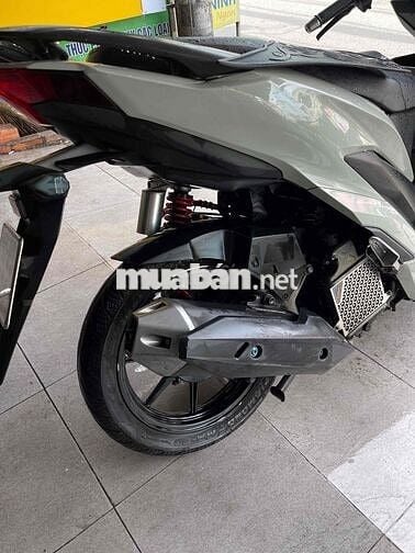 Cần bán vario150 chính chủ