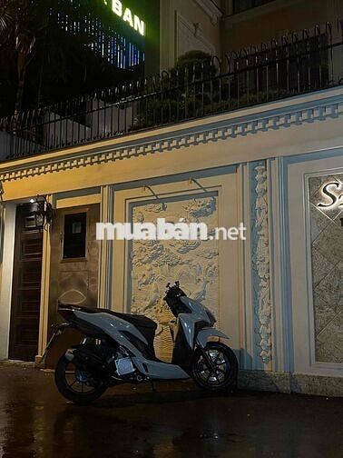 Cần bán vario150 chính chủ