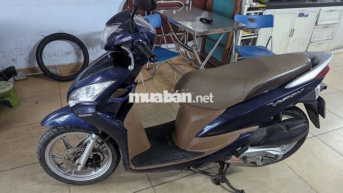 Xe vision màu xanh đời 2013