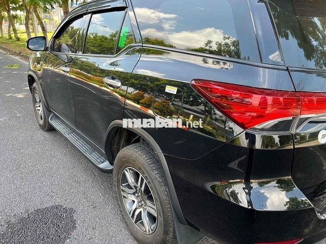 Bán xe Toyota Fortuner 2020 2.4AT 4x2 còn rất mới