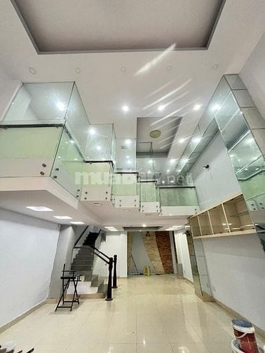 BÁN HOẶC THUÊ NHÀ CHÍNH CHỦ - P.NCT, QUẬN 1 – 31.5 tỷ THƯƠNG LƯỢNG