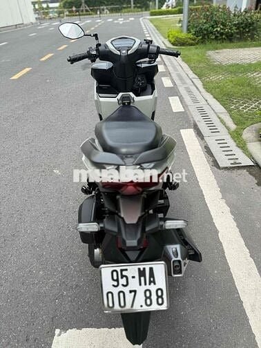 Honda Vario 125cc 2024 Trắng cam 6000 km