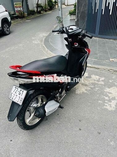 Yamaha Luvias FI 2015 Đen Đỏ