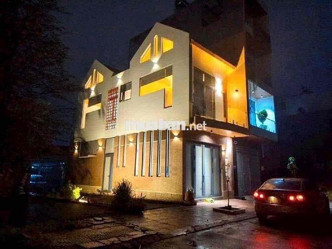 Nhà Mới Đẹp Y Hình DT 120m2 1Trệt 1Lầu 4Pn 3Wc Hẻm Nhựa Cây Xanh 10m