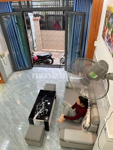 Nhà Mới 3 Tầng 42m2 Hẻm Thông 2 Mặt Tiền Dương Bá Trạc P2Q8 Giá 5,5 tỷ