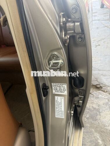 Toyota Camry 2015 2.0E - 86000 km