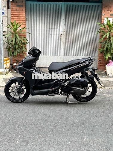Honda Air Blade Đen