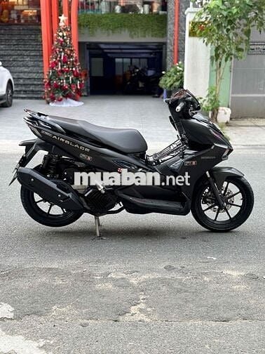 Honda Air Blade Đen