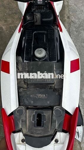 Exciter 150 trắng đỏ 2016 ( hỗ trợ góp )