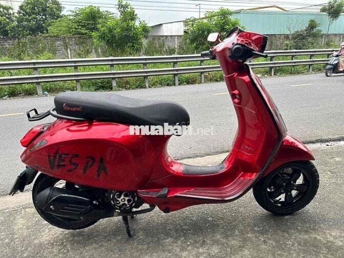 🔥 CẦN BÁN XE VESPA 2014 – MÀU ĐỎ ĐẸP NGUYÊN BẢN