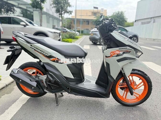 Honda Vario 125cc 2024 Trắng cam 6000 km