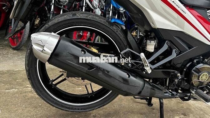 Exciter 150 trắng đỏ 2016 ( hỗ trợ góp )