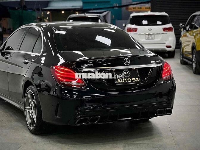 𝗠𝗲𝗿𝗰𝗲𝗱𝗲𝘀-𝗕𝗲𝗻𝘇 𝗖𝟯𝟬𝟬 𝗔𝗠𝗚 𝗠𝗼𝗱𝗲𝗹 𝟮𝟬𝟭𝟳 𝗦𝗶𝗲̂𝘂 𝗖𝗼̣𝗽