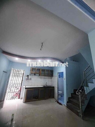 cho thuê nhà nguyên căn sạch sẽ gần chợ liên ấp 123 vlb có nc sạch