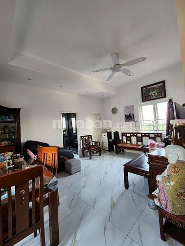 Bán Nhà Hoàng Quốc Việt, Cầu Giấy, 90m2 = 22,6 Tỷ, 5 Tầng, Oto Đỗ 24h