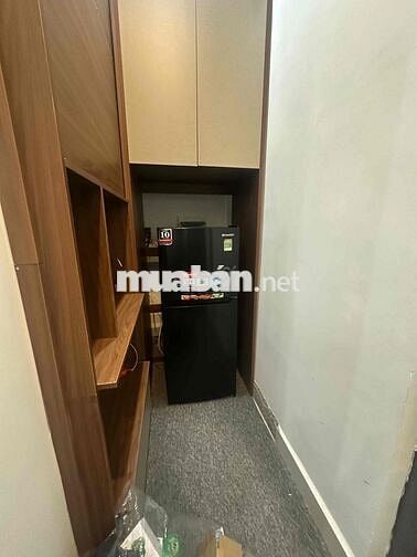 siêu hiếm đồng bát 120m2 giá 17tr cty cũ mới dọn ra lô góc full kính