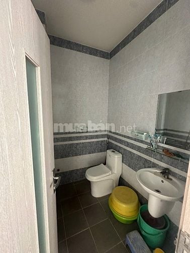 Bán hẻm 194/Bùi Minh Trực P5Q8. 3.8x14.5m 3 lầu