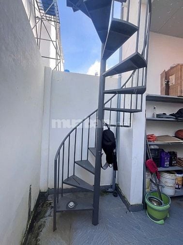 CHÍNH CHỦ CẦN BÁN NHÀ ĐẸP 1 TRỆT-1 LẦU-SỔ HỒNG-DỌN ĐẾN Ở NGAY