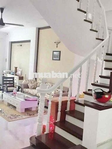 CHO THUÊ NHÀ NGUYÊN CĂN PHẠM HỮU LẦU, FULL NT TRỆT 2 LẦU 22 TRIỆU