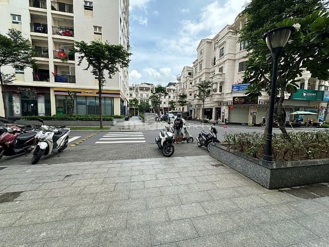 CHO THUÊ SHOPHOUSE MẶT TIỀN NGÃ BA – CITYLAND PARK HILLS, GÒ VẤP