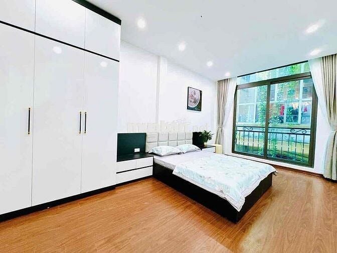 Nhà đẹp Mỹ Đình, 35m 5 tầng,2 mặt thoáng, ngõ nông, ô tô đỗ cổng