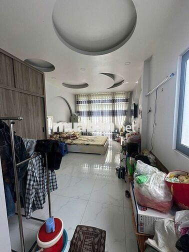 Nhà 5 tầng hẽm 4m ngay chợ bùi minh trực p5 q8 DT 4x15m 5 tầng