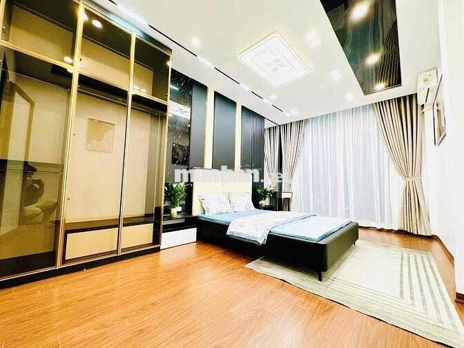 Nhà đẹp Mỹ Đình, 35m 5 tầng,2 mặt thoáng, ngõ nông, ô tô đỗ cổng