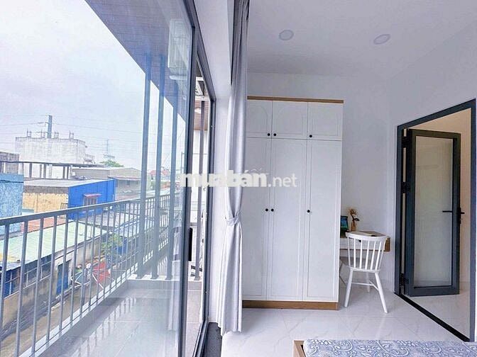 CĂN 2PN FULL NỘI THẤT BAN CÔNG THOÁNG MÁT NGAY CẦU BÌNH LỢI