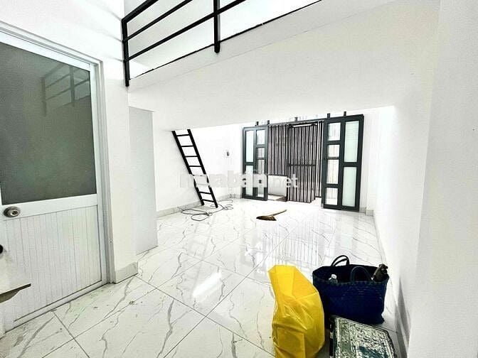 KIOT MỚI XÂY RỘNG 30m2 NGAY HƯƠNG LỘ 2 - BV BÌNH TÂN