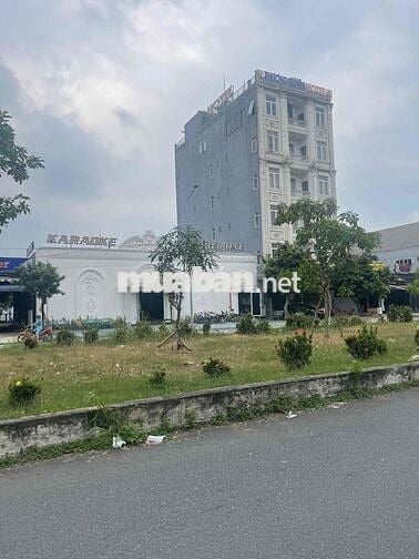 bán đất 6x20 kdc 135 trung tâm bến lức