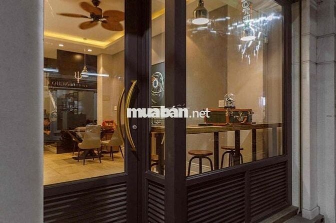 Mặt bằng kinh doanh 45m2 ở Nguyễn Trãi, Bến Thành ngã 6 Phù Đổng Q1