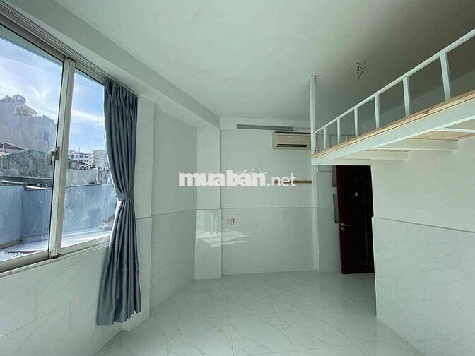 CHO THUÊ GÁC CỬA SỔ TRỜI GẦN NGÃ TƯ BẢY HIỀN - QUẬN 10 - UEH