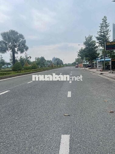 bán đất 6x20 kdc 135 trung tâm bến lức