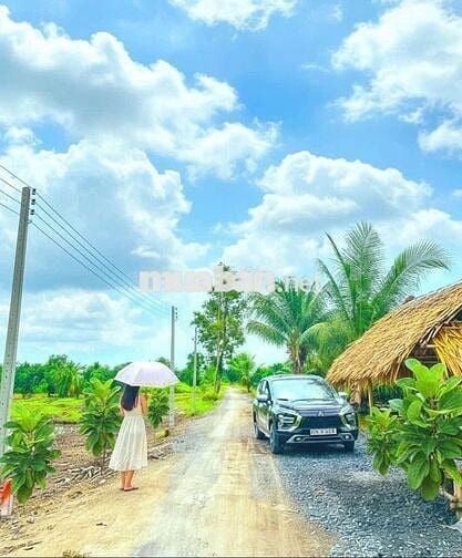 Chỉ 999tr sở hữu 1000m2 đất vườn View Kênh chuyển thổ