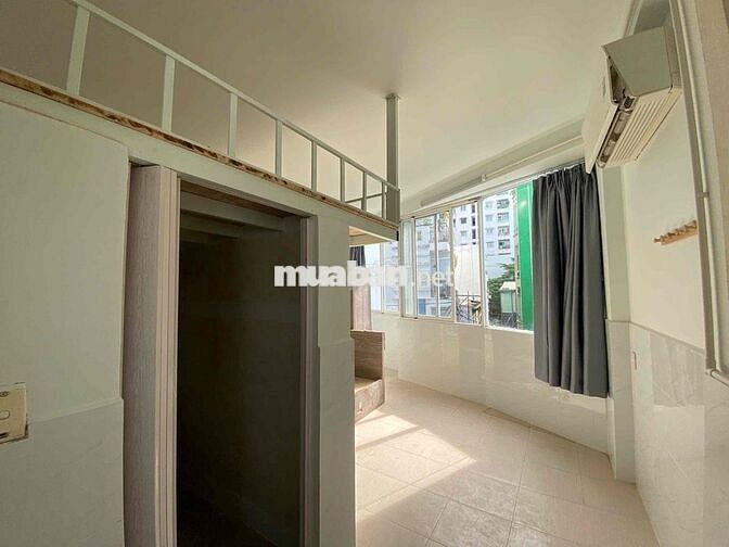 CHO THUÊ GÁC CỬA SỔ TRỜI GẦN NGÃ TƯ BẢY HIỀN - QUẬN 10 - UEH