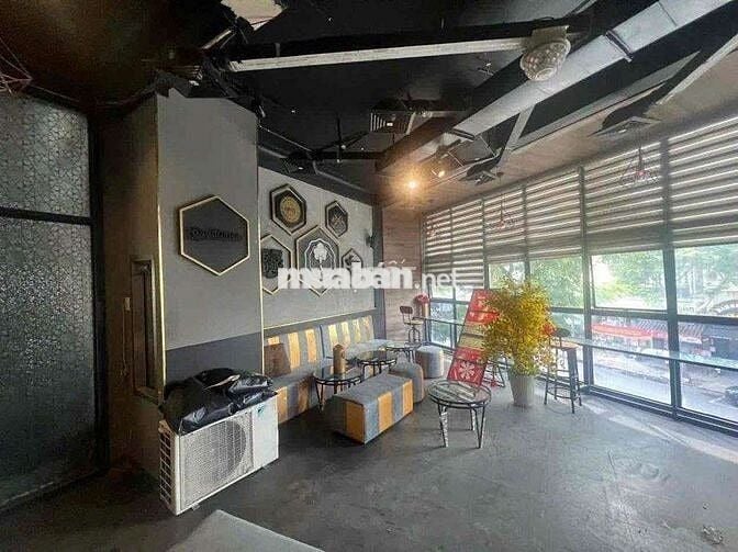 MT NGAY GÓC NGUYỄN CƯ TRINH, NGANG 7.5m 4 lầu. Chỉ 44tr